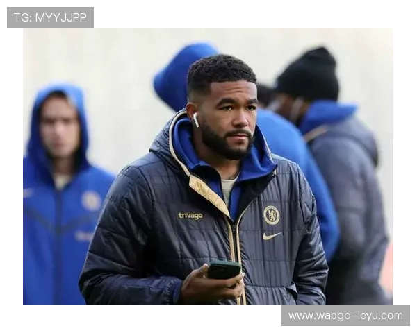 球星里斯·詹姆斯2025年伤愈归来:从孤独康复室重返绿茵场的心路历程 球星里斯·詹姆斯2025年伤愈归来:从孤独康复室重返绿茵场的心路历程